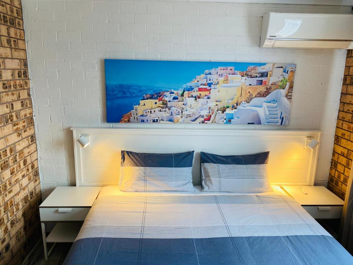 Buccaneer Motel Зе-Энтранс Экстерьер фото